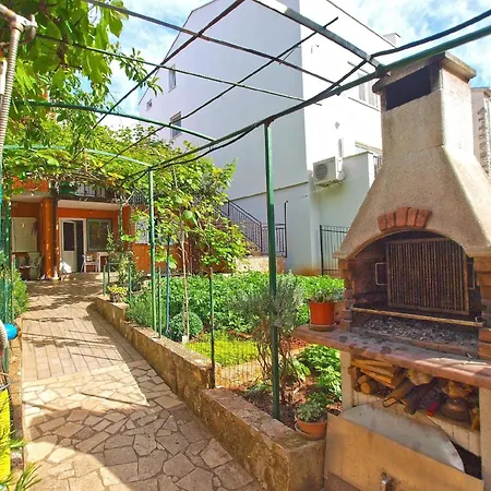 Fuer 6 Personen Ca 80 Qm In Pula, Istrien Istrische Riviera Appartement *